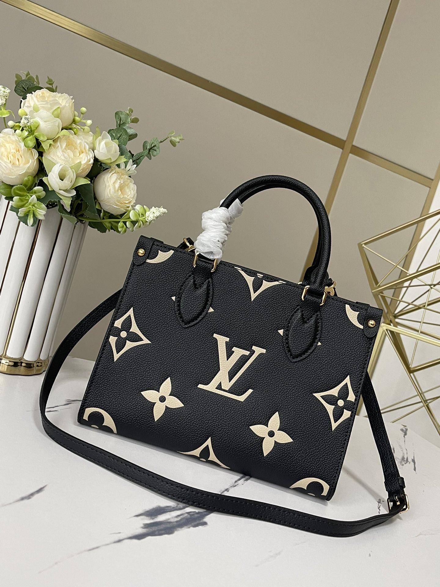 Louis Vuitton Shopping Bags